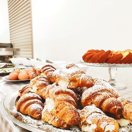 Hotel Ca Vanni Римини Экстерьер фото