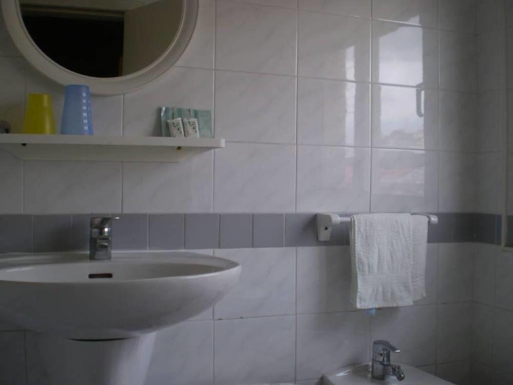 Hotel Ca Vanni Римини Экстерьер фото